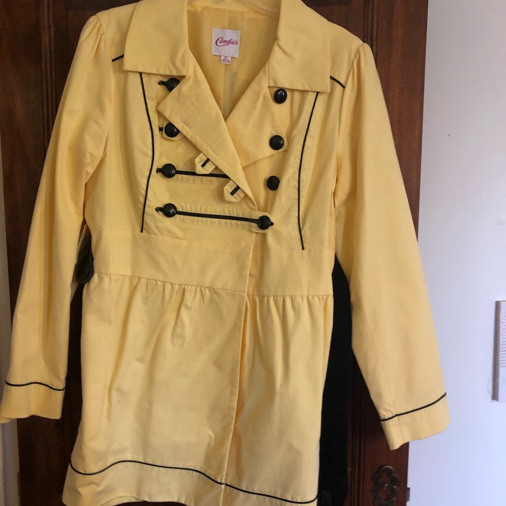 Yellow belted coat